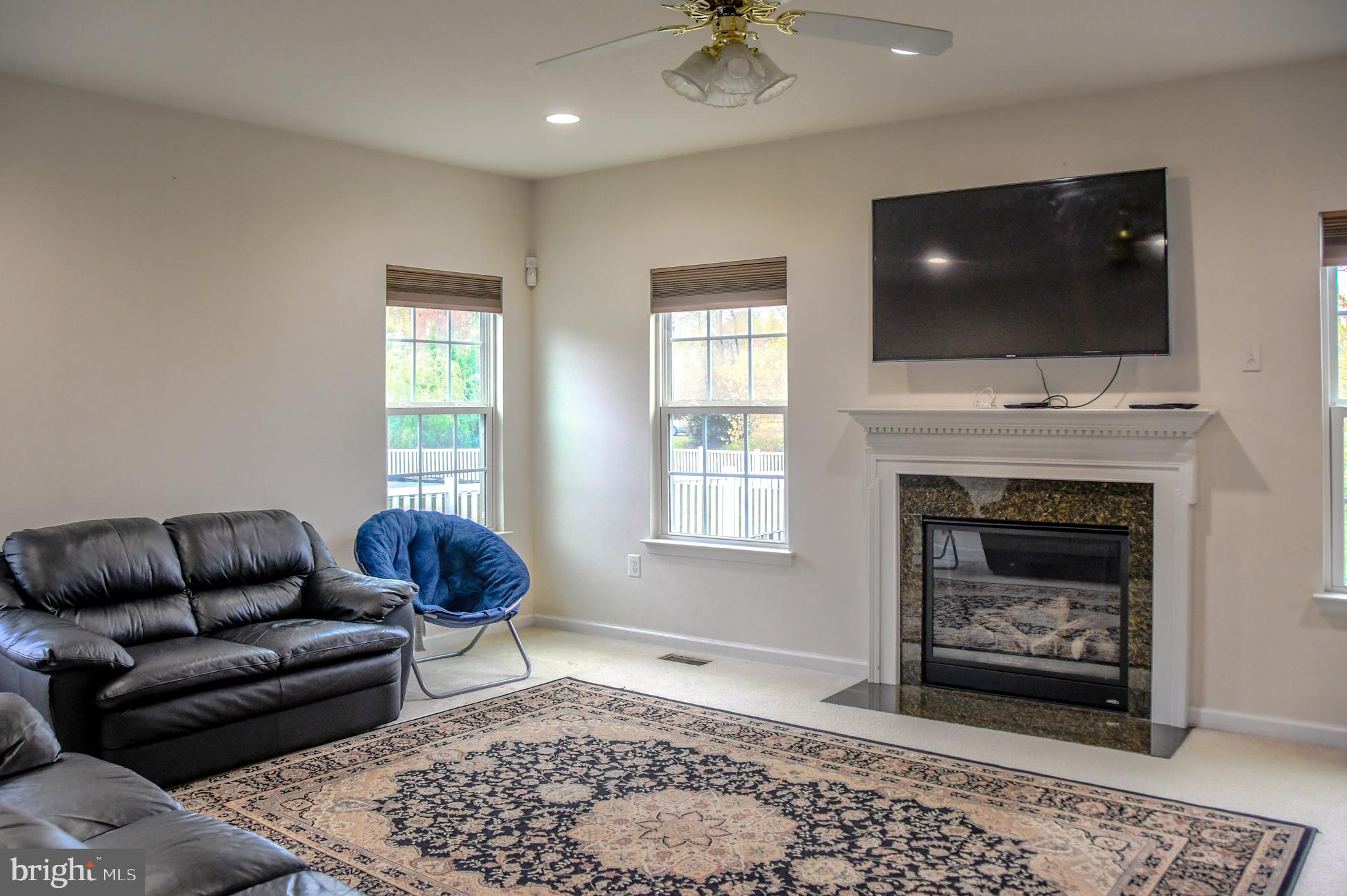 LEES PARKE - Residential