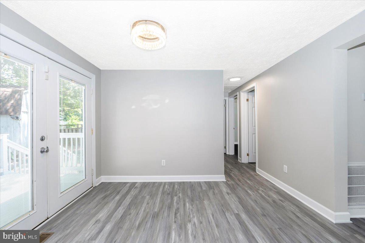 CHESAPEAKE RANCH ESTATES - Residential