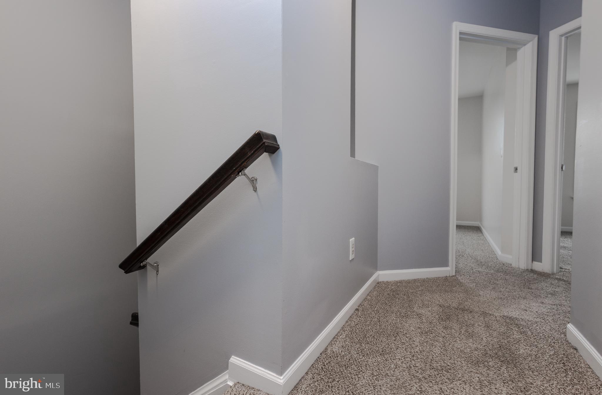 LAUREL RIDGE - Residential