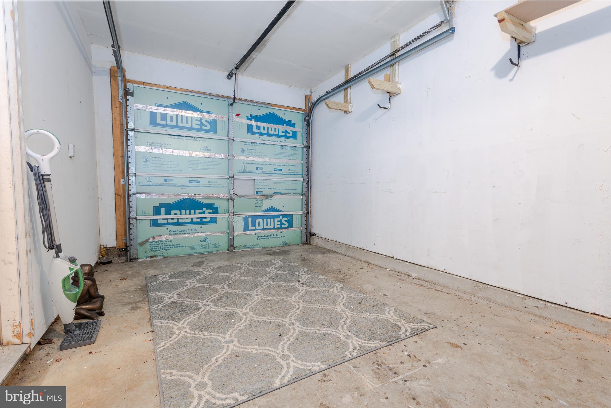 LAUREL RIDGE - Residential