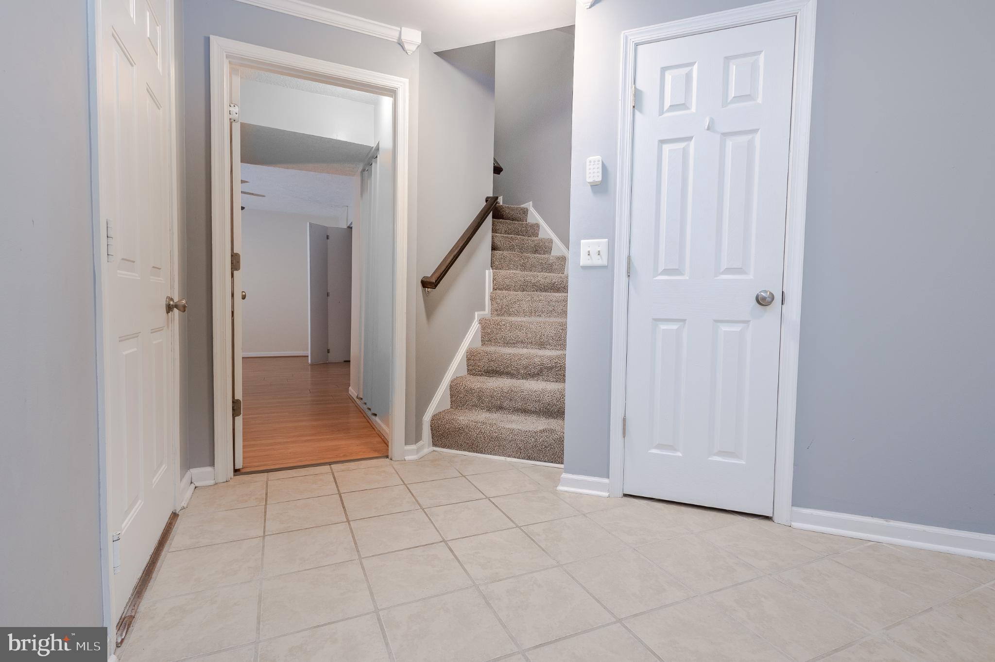 LAUREL RIDGE - Residential