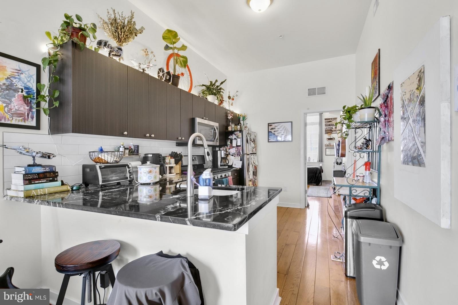 EAST PASSYUNK CROSSING - Residential Lease