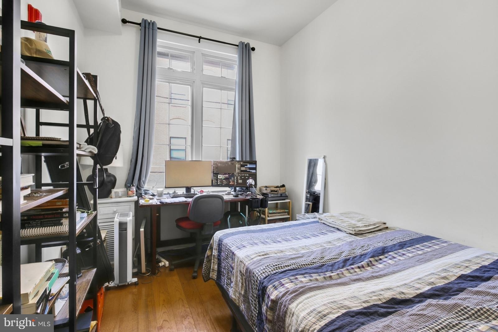 EAST PASSYUNK CROSSING - Residential Lease