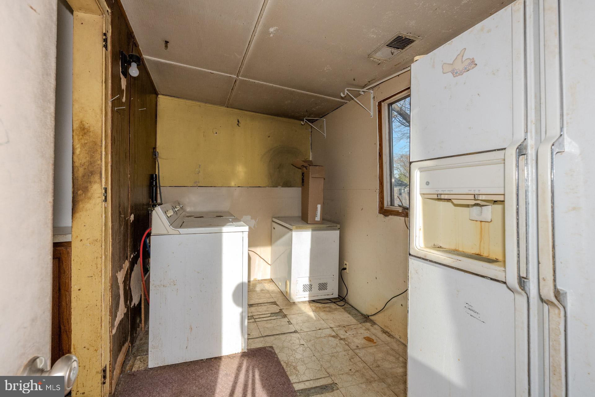 WESTMORE - Residential