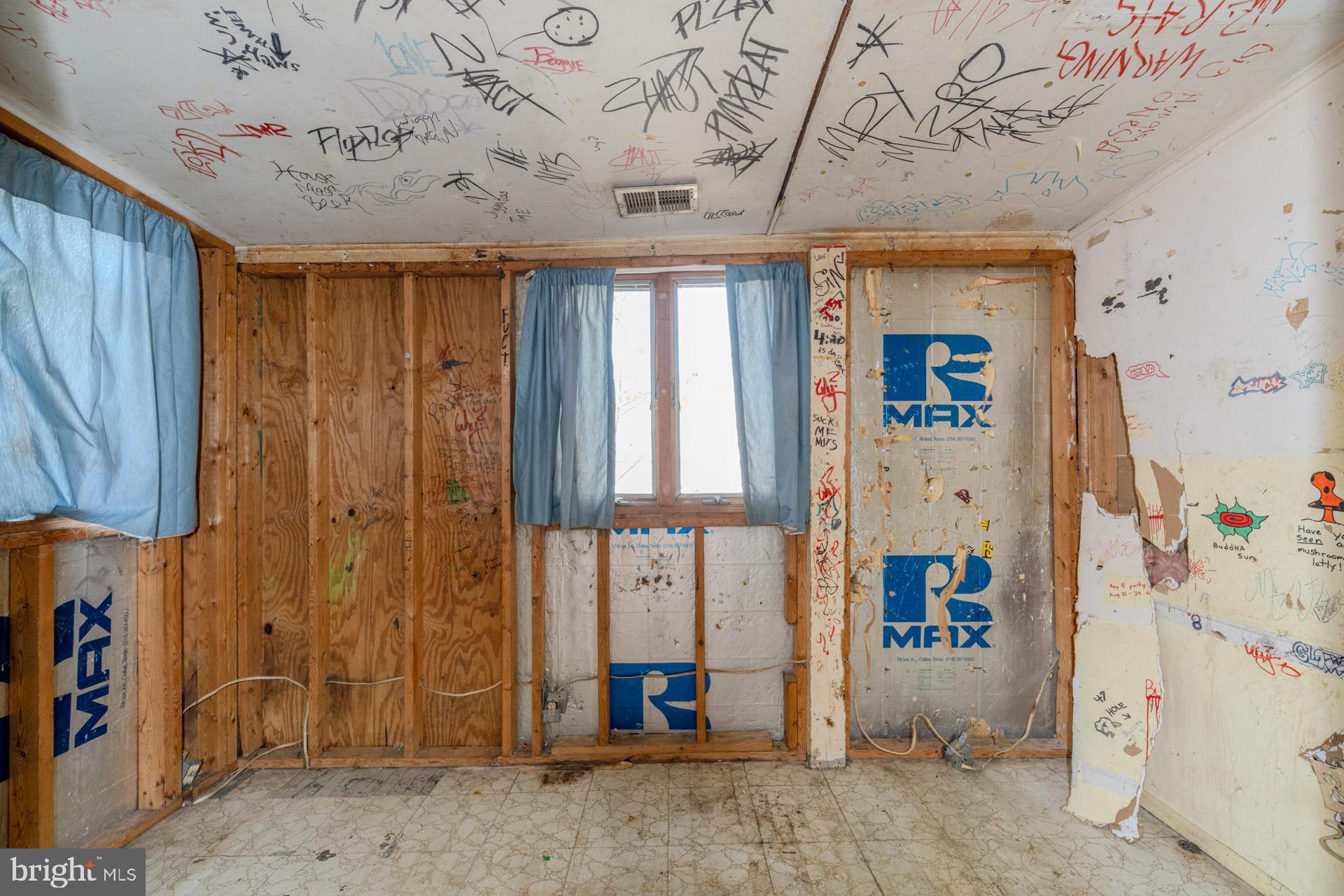 WESTMORE - Residential