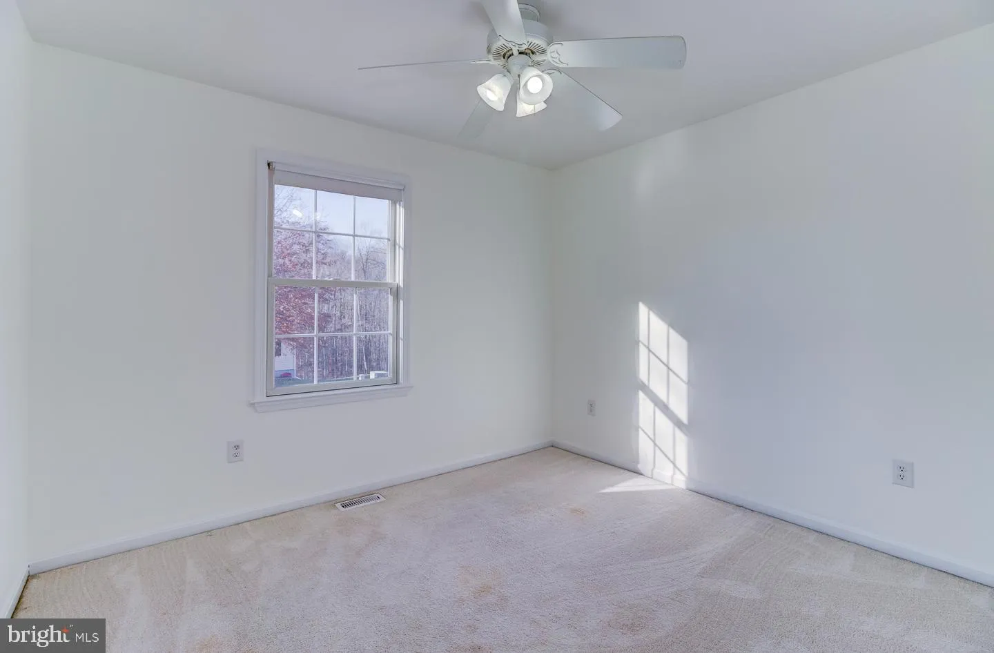 North East, Maryland 21901, United States, 3 Bedrooms Bedrooms, ,3 BathroomsBathrooms,Residential,Pending,26527