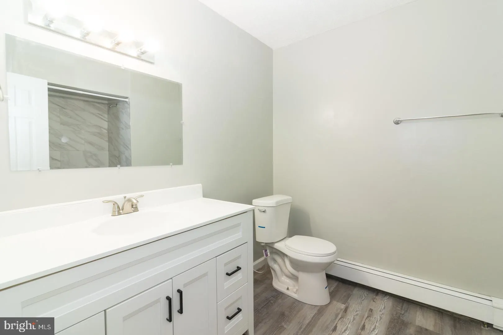 Franklinville, New Jersey 08322, United States, 3 Bedrooms Bedrooms, ,2 BathroomsBathrooms,Residential,Pending,33492