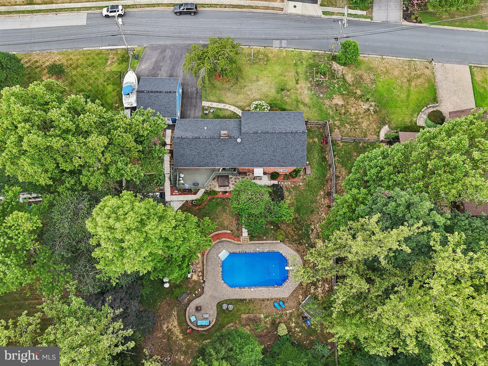 HAMMOND PARK - Residential