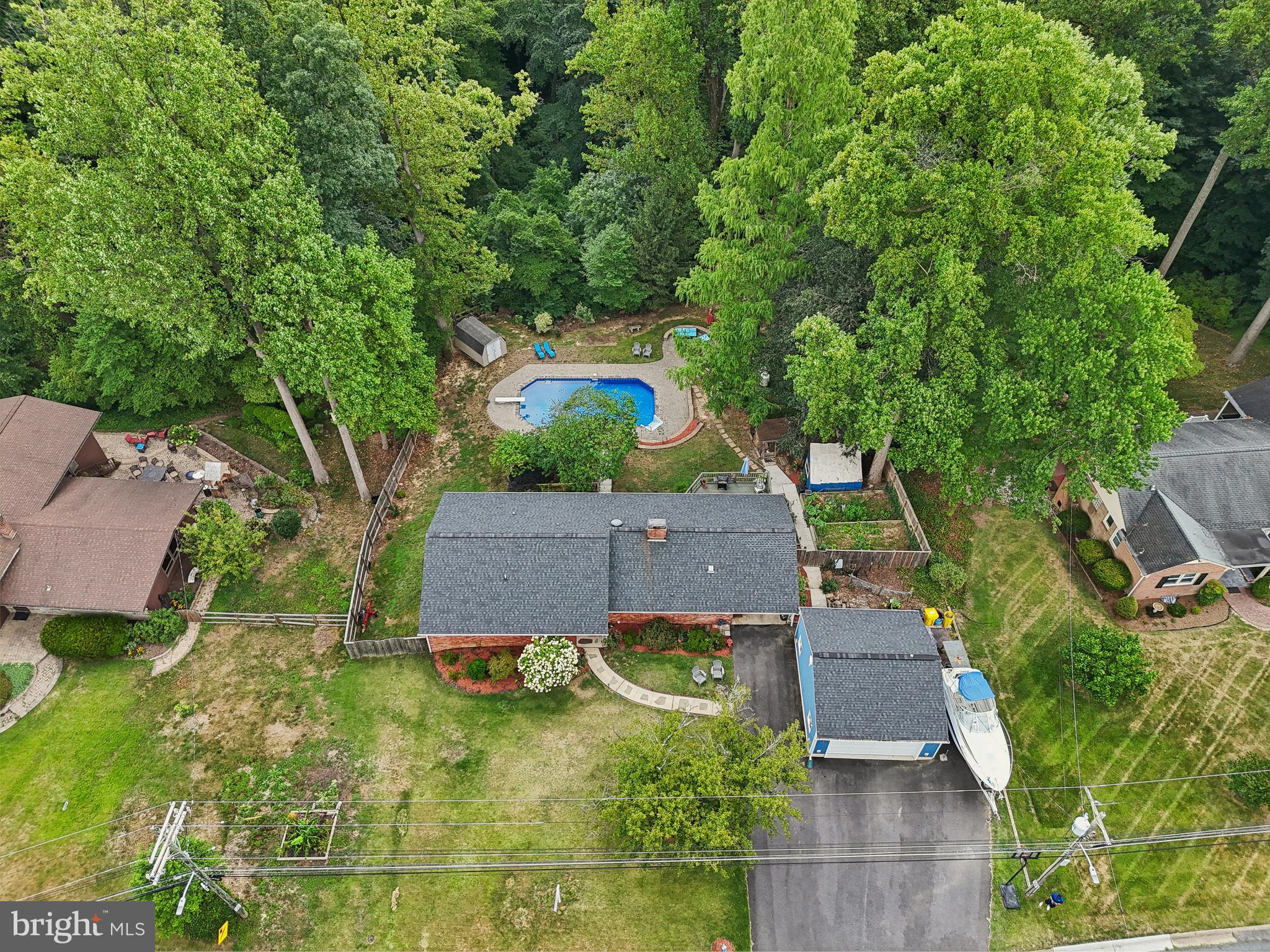 HAMMOND PARK - Residential