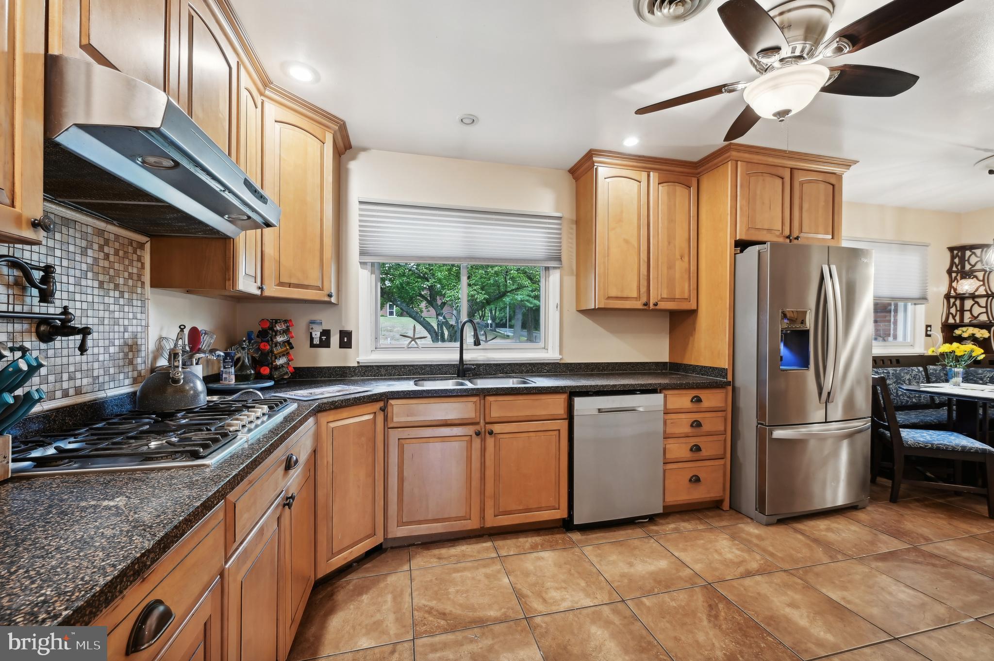 HAMMOND PARK - Residential