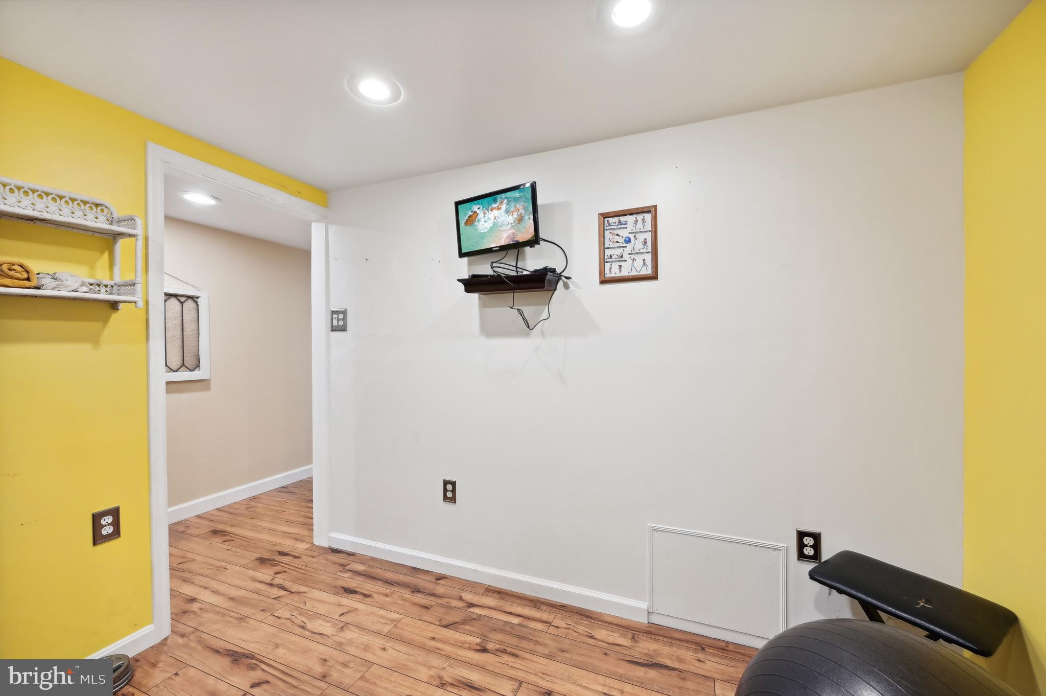 HAMMOND PARK - Residential