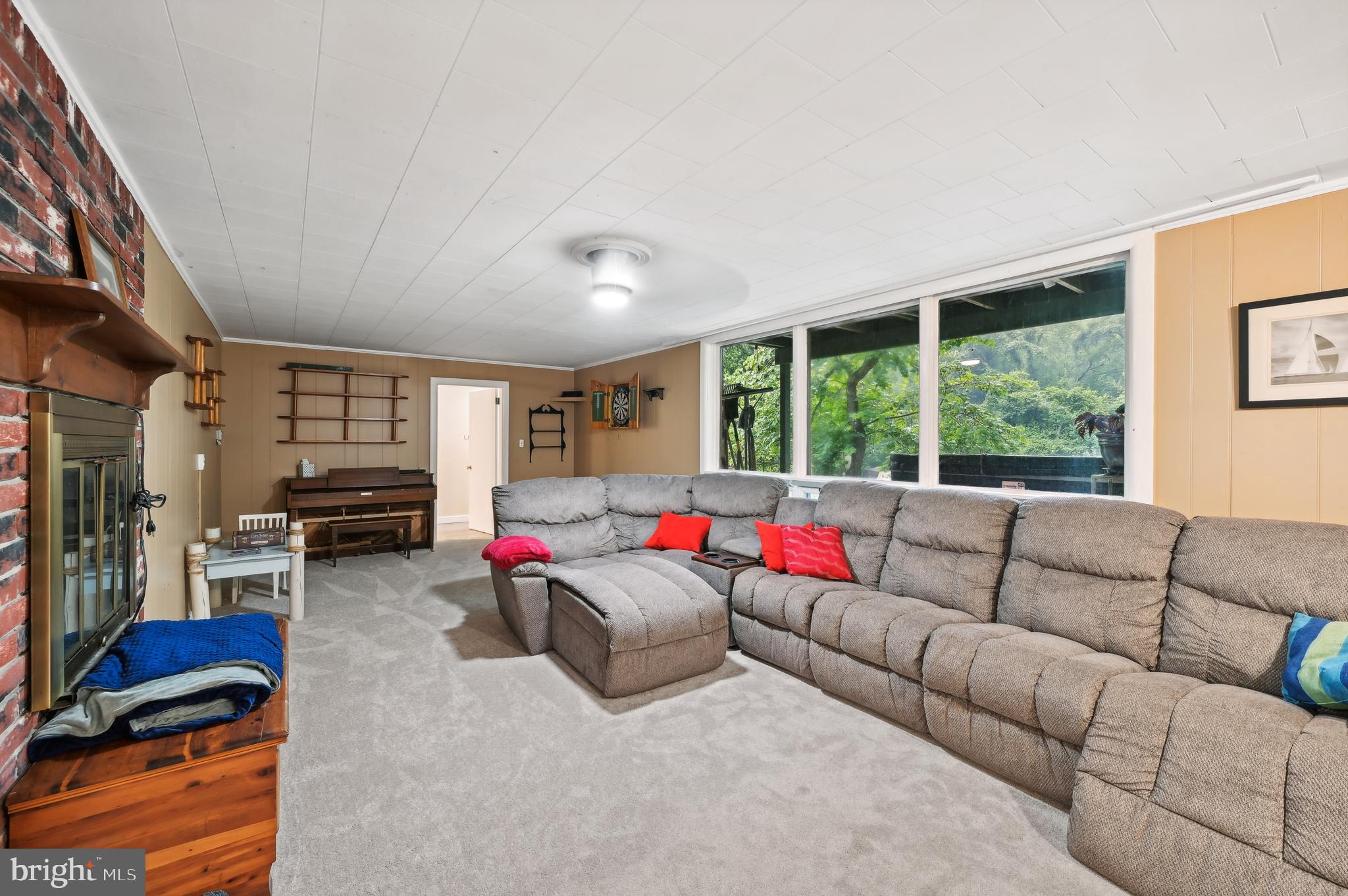 HAMMOND PARK - Residential