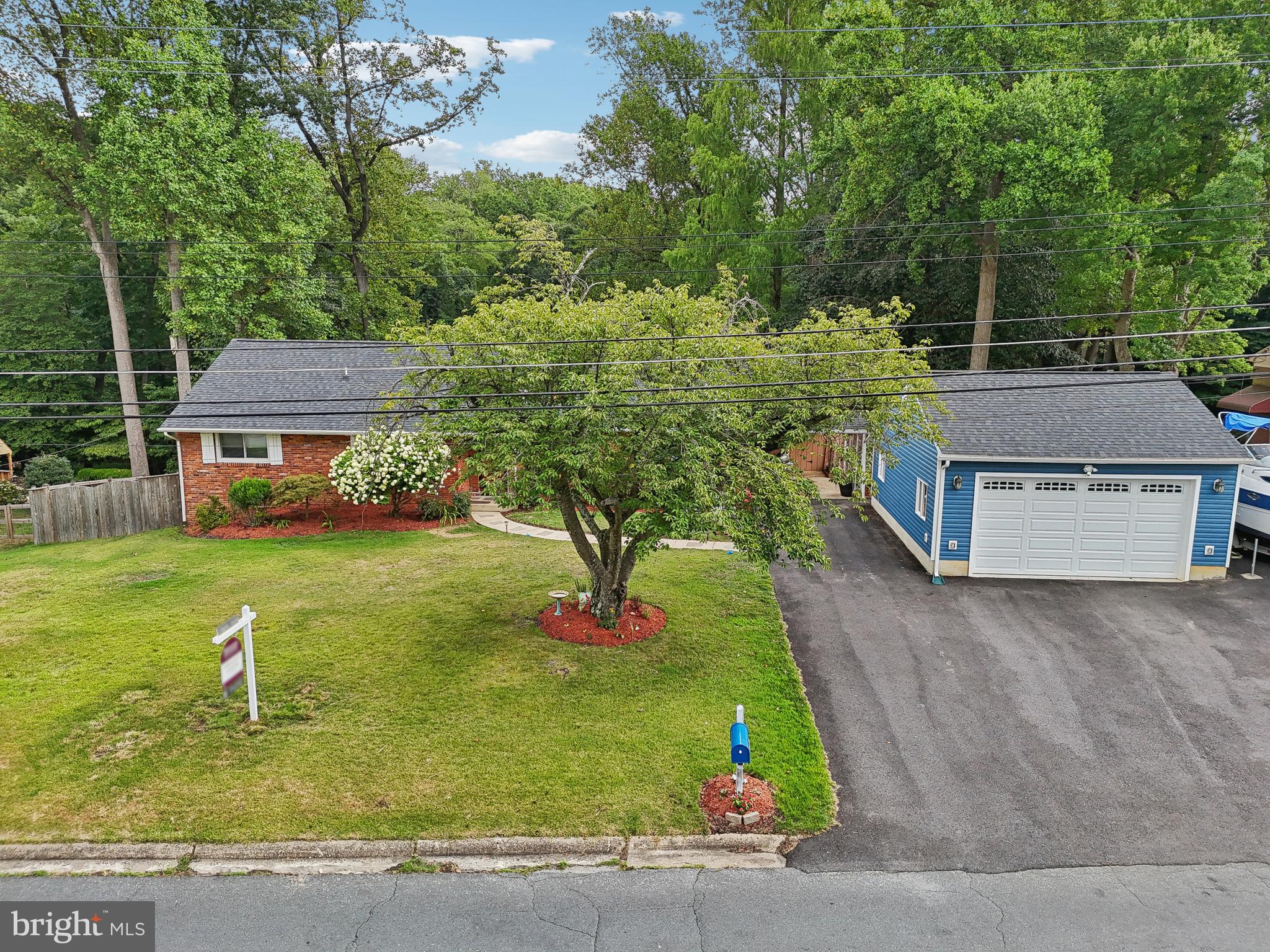 HAMMOND PARK - Residential