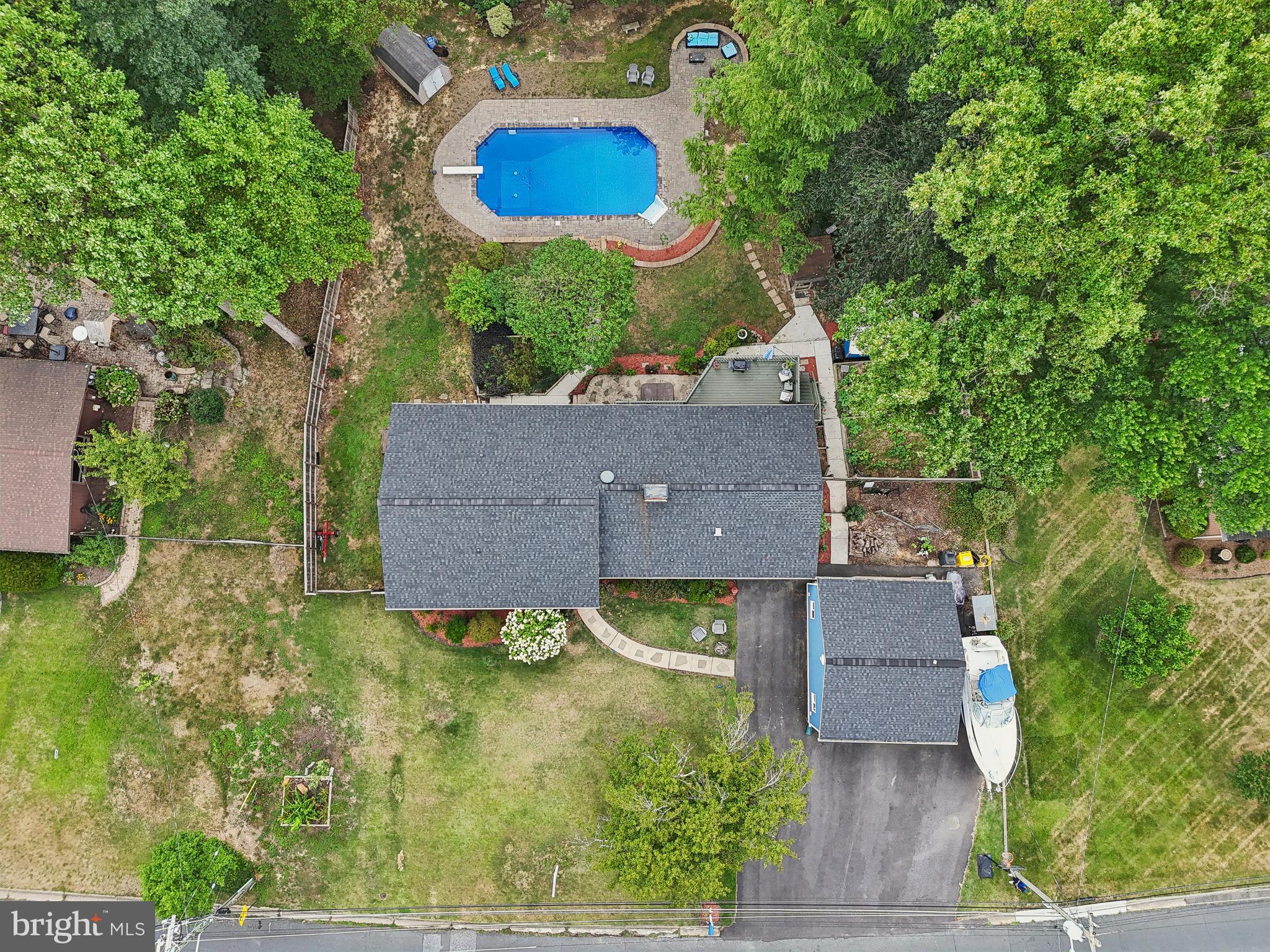 HAMMOND PARK - Residential