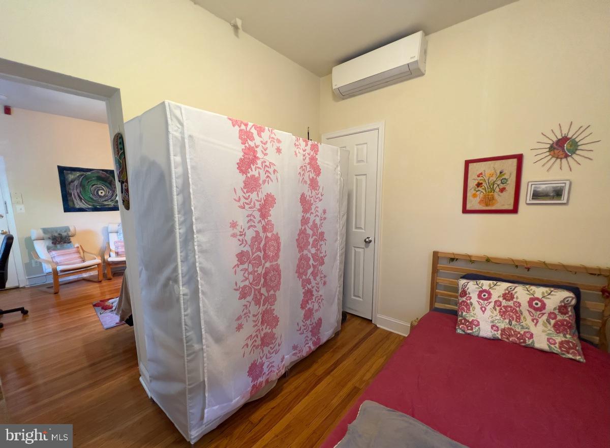 FITLER SQUARE - Residential Lease