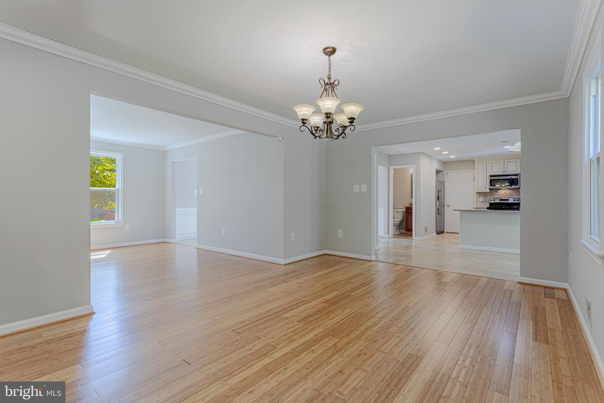 AMBERWOOD - Residential Lease