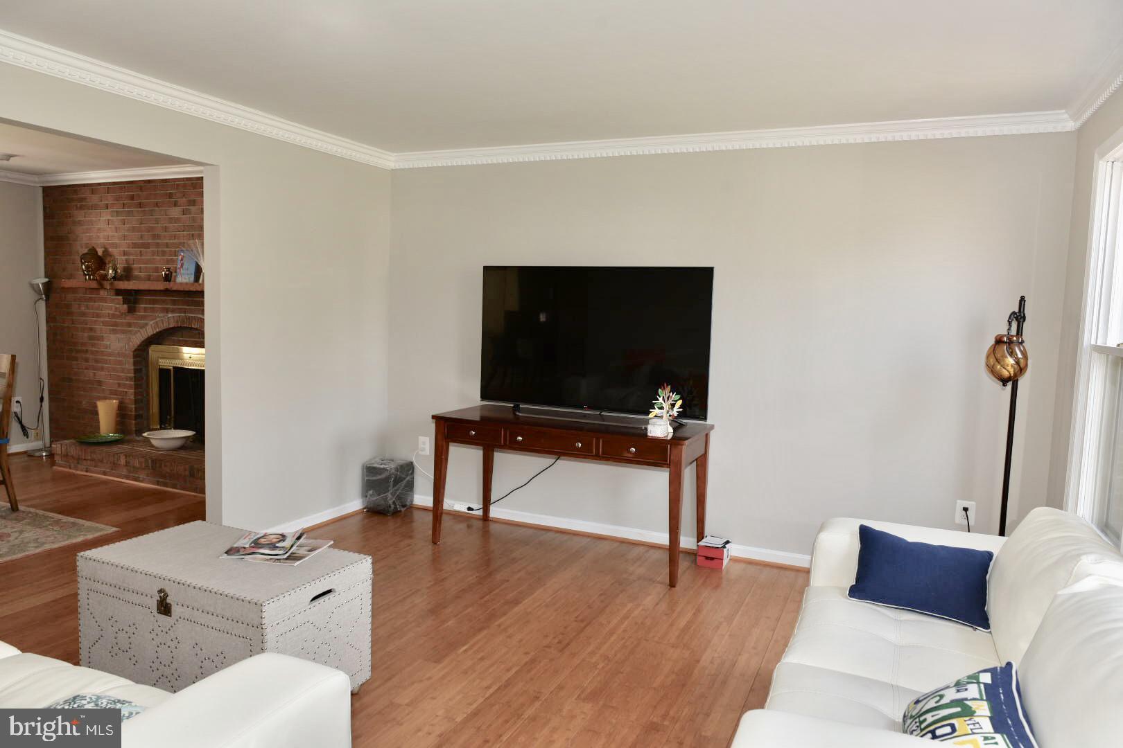 11778 HOLLYVIEW DRIVE