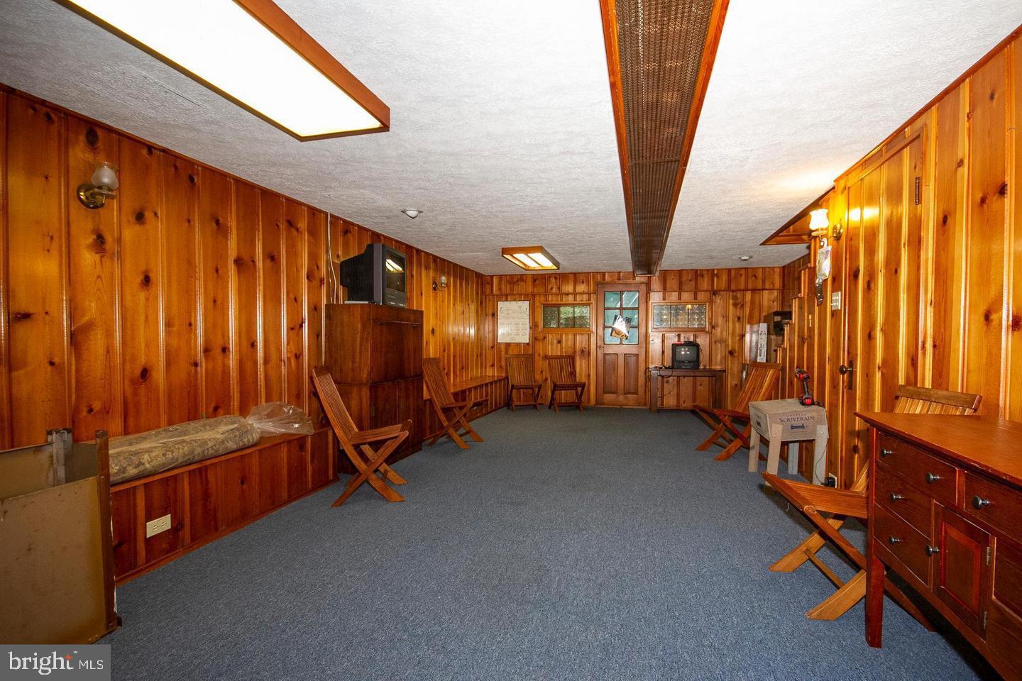 LITTLE FLOWER - Residential