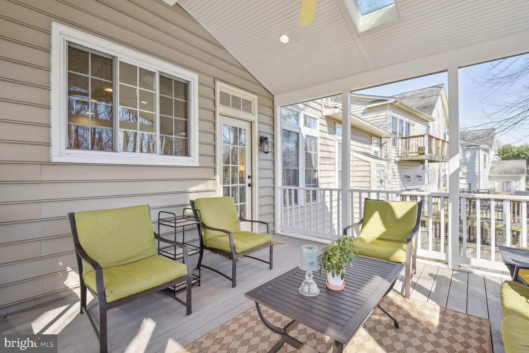 LAKELANDS - Residential