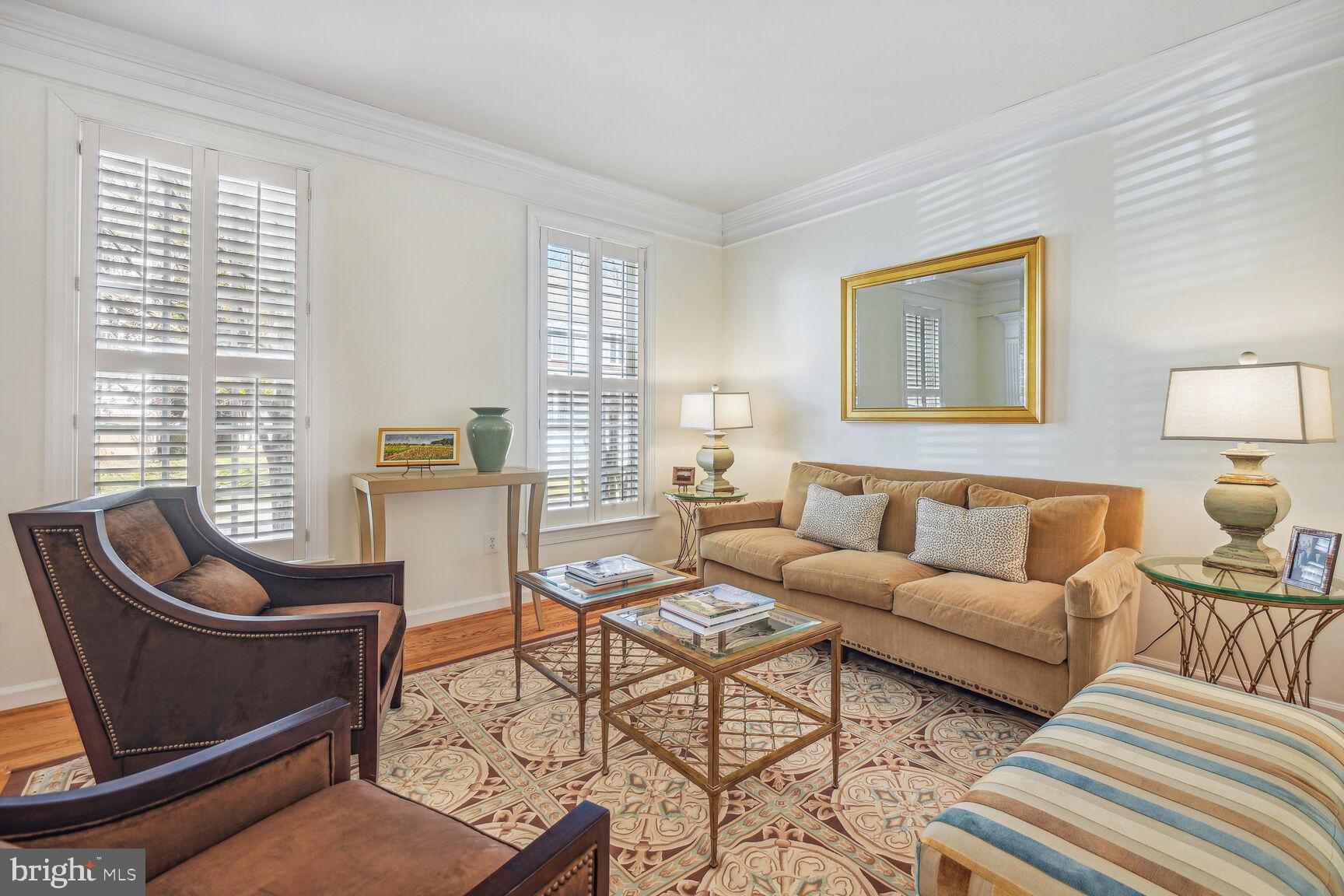 LAKELANDS - Residential