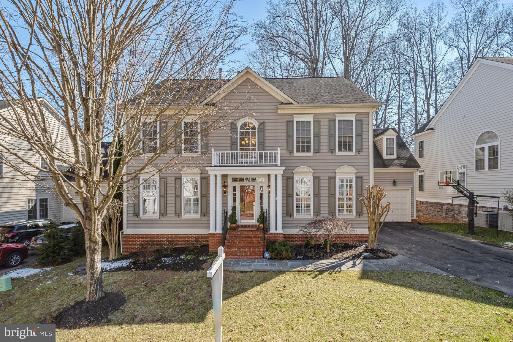 LAKELANDS - Residential