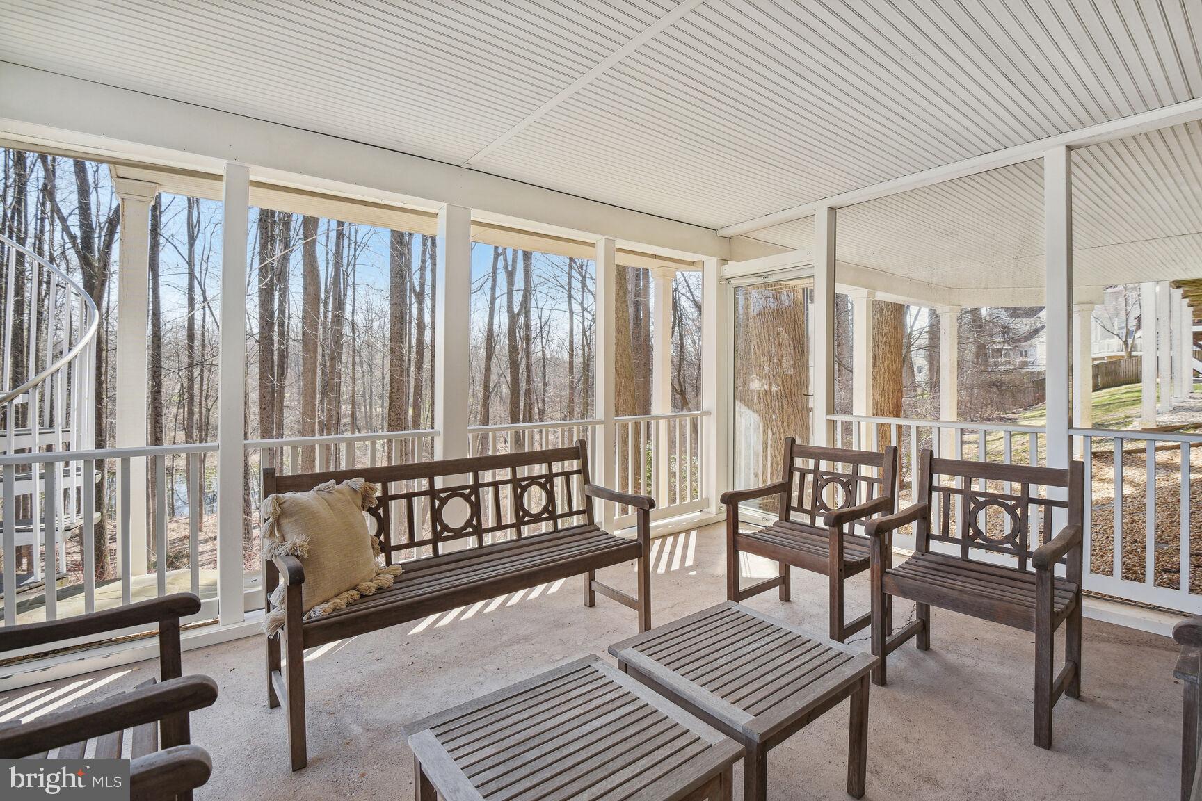 LAKELANDS - Residential