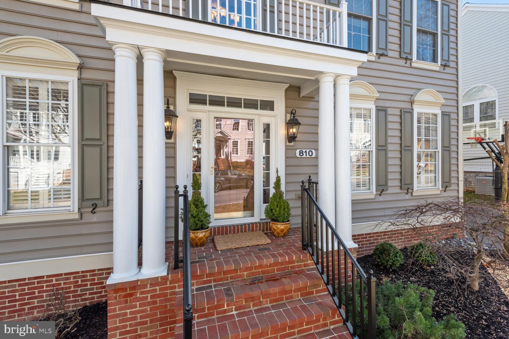 LAKELANDS - Residential