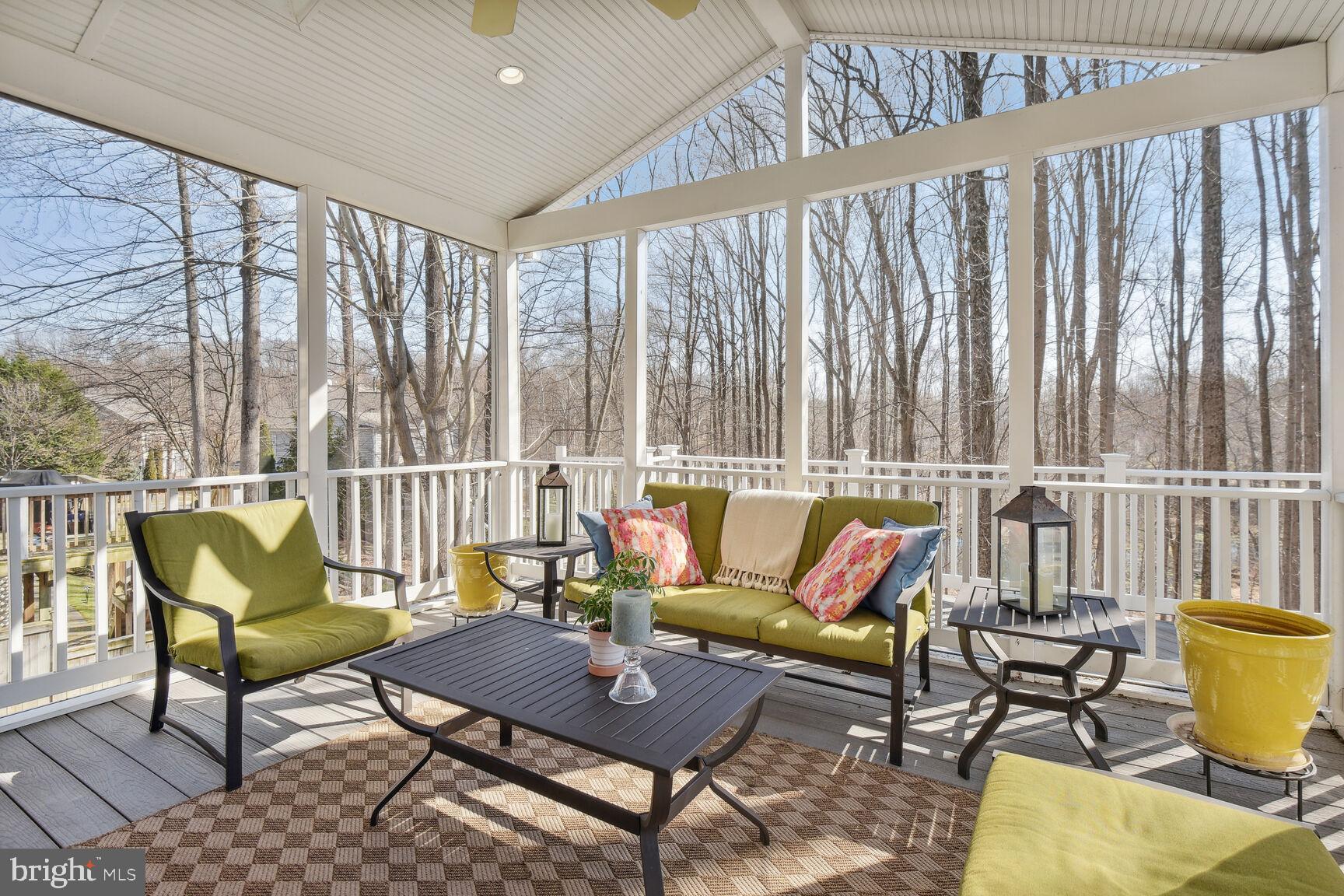 LAKELANDS - Residential