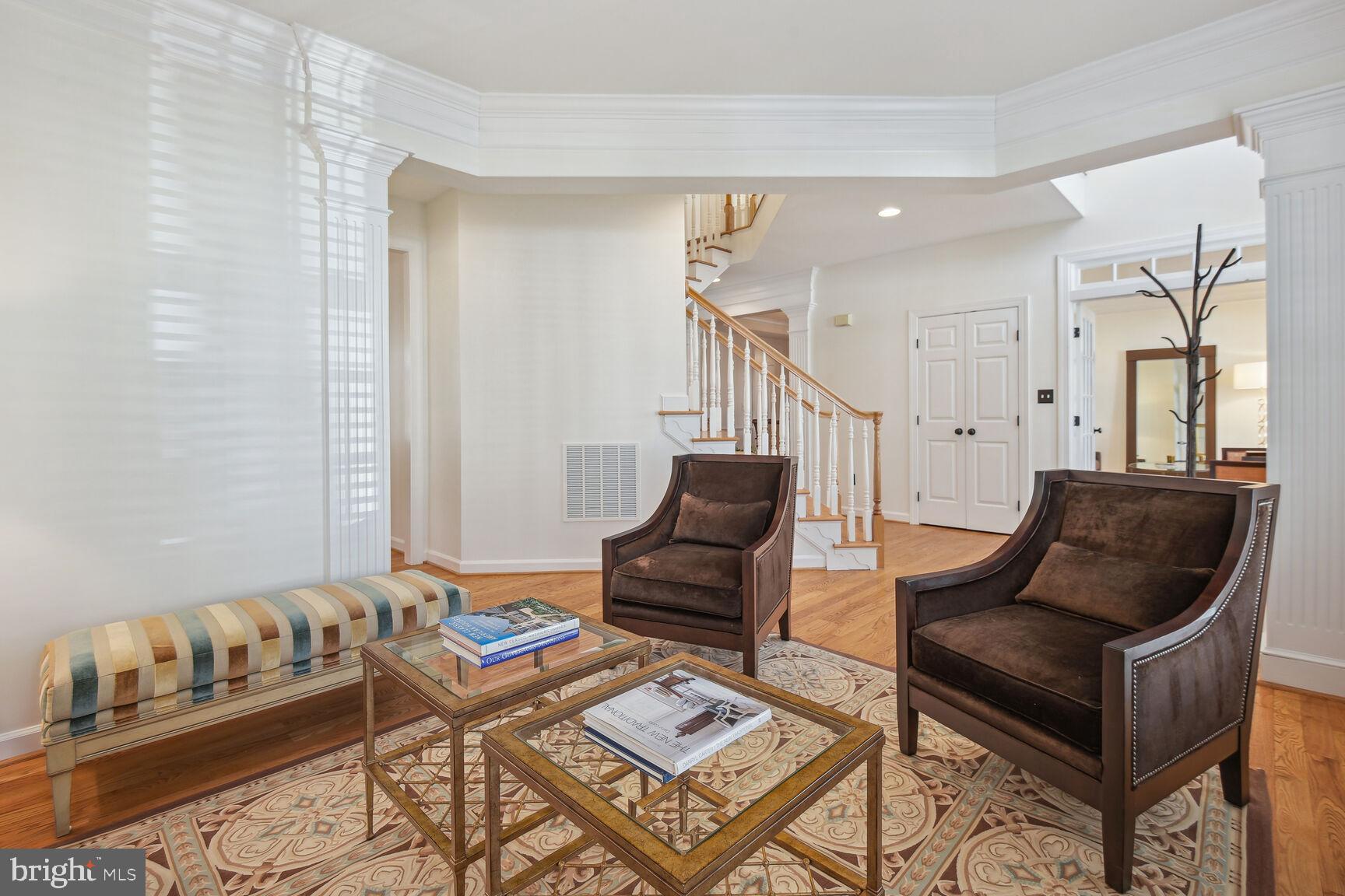 LAKELANDS - Residential