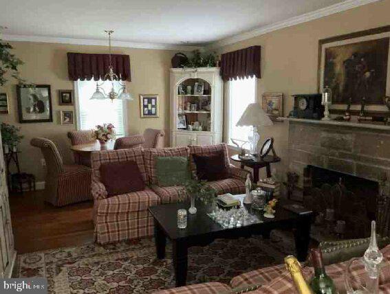 1101 PENLLYN BLUE BELL PIKE
