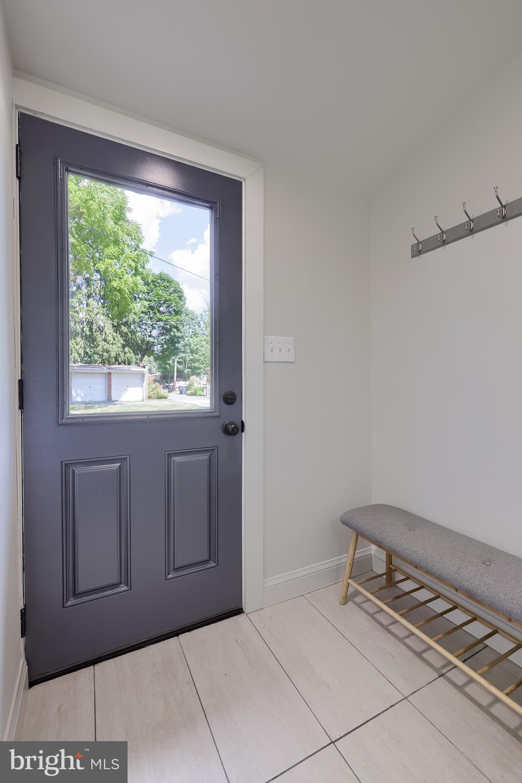 COLLEGE HILL - Residential