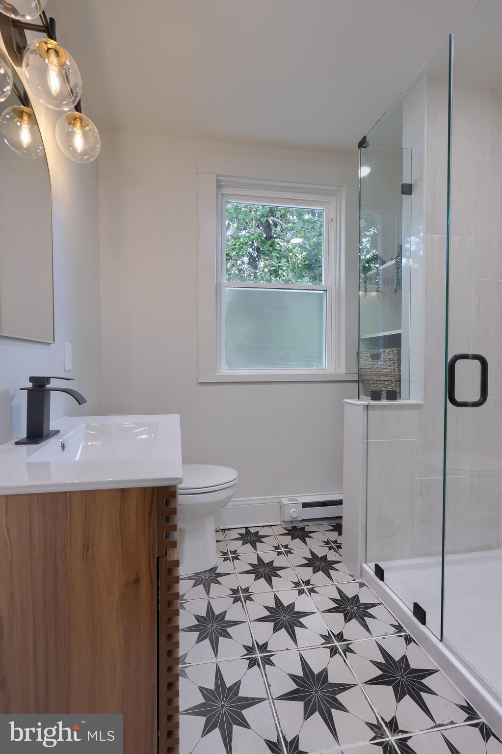 COLLEGE HILL - Residential