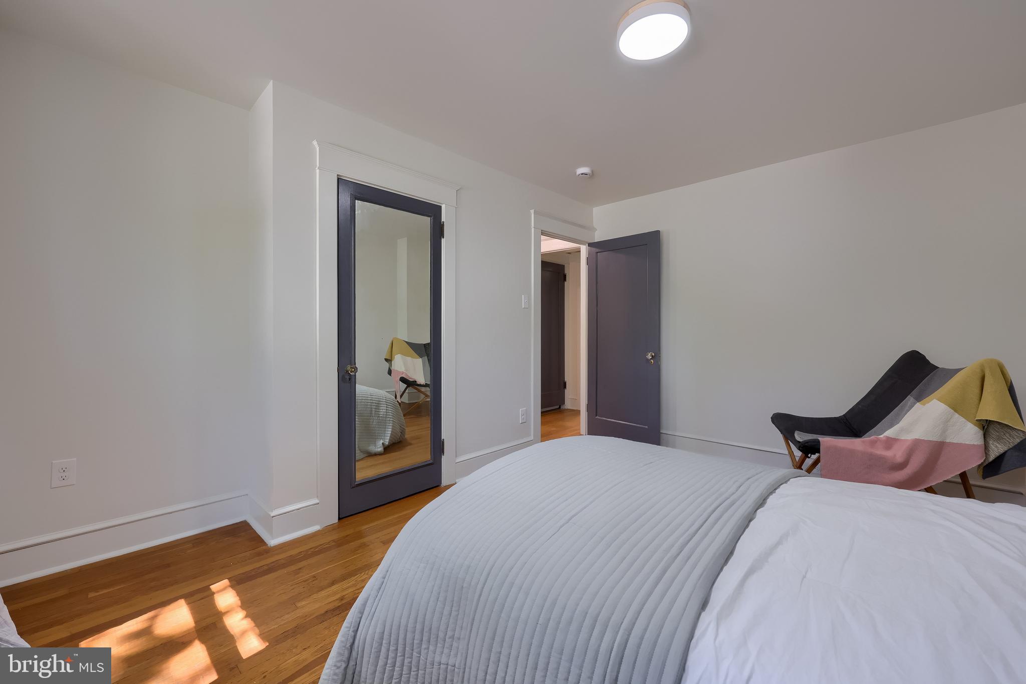 COLLEGE HILL - Residential