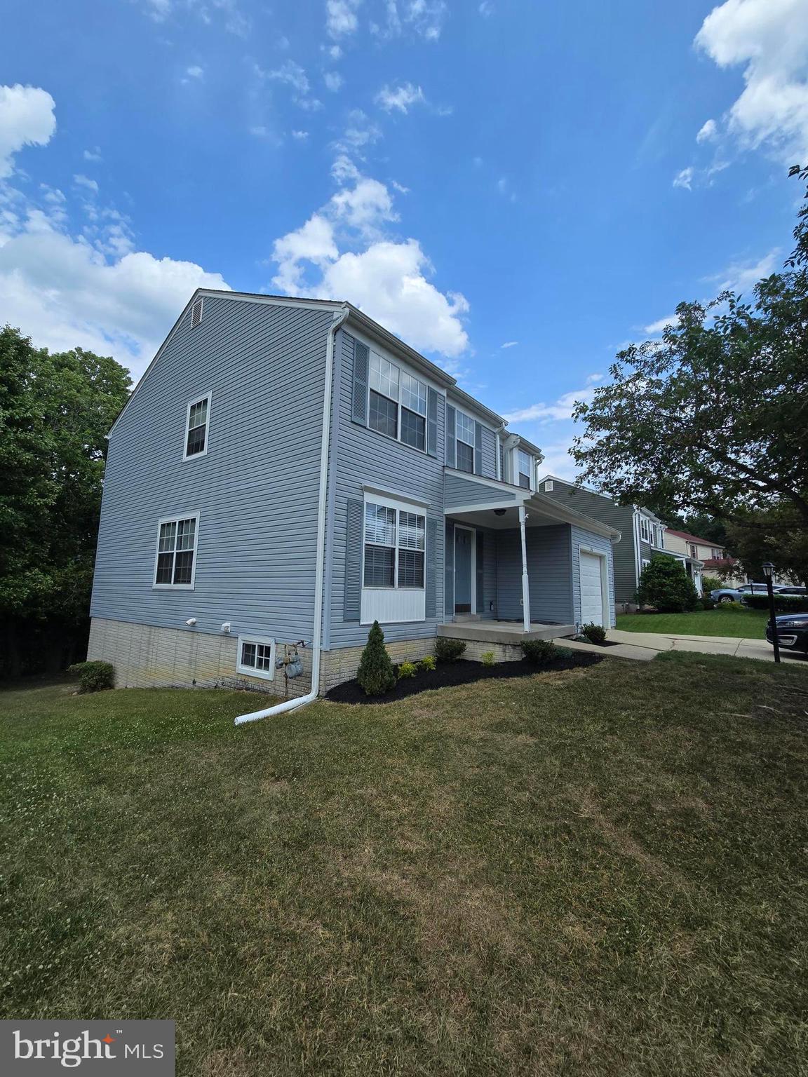 2416 BLACKBERRY COURT