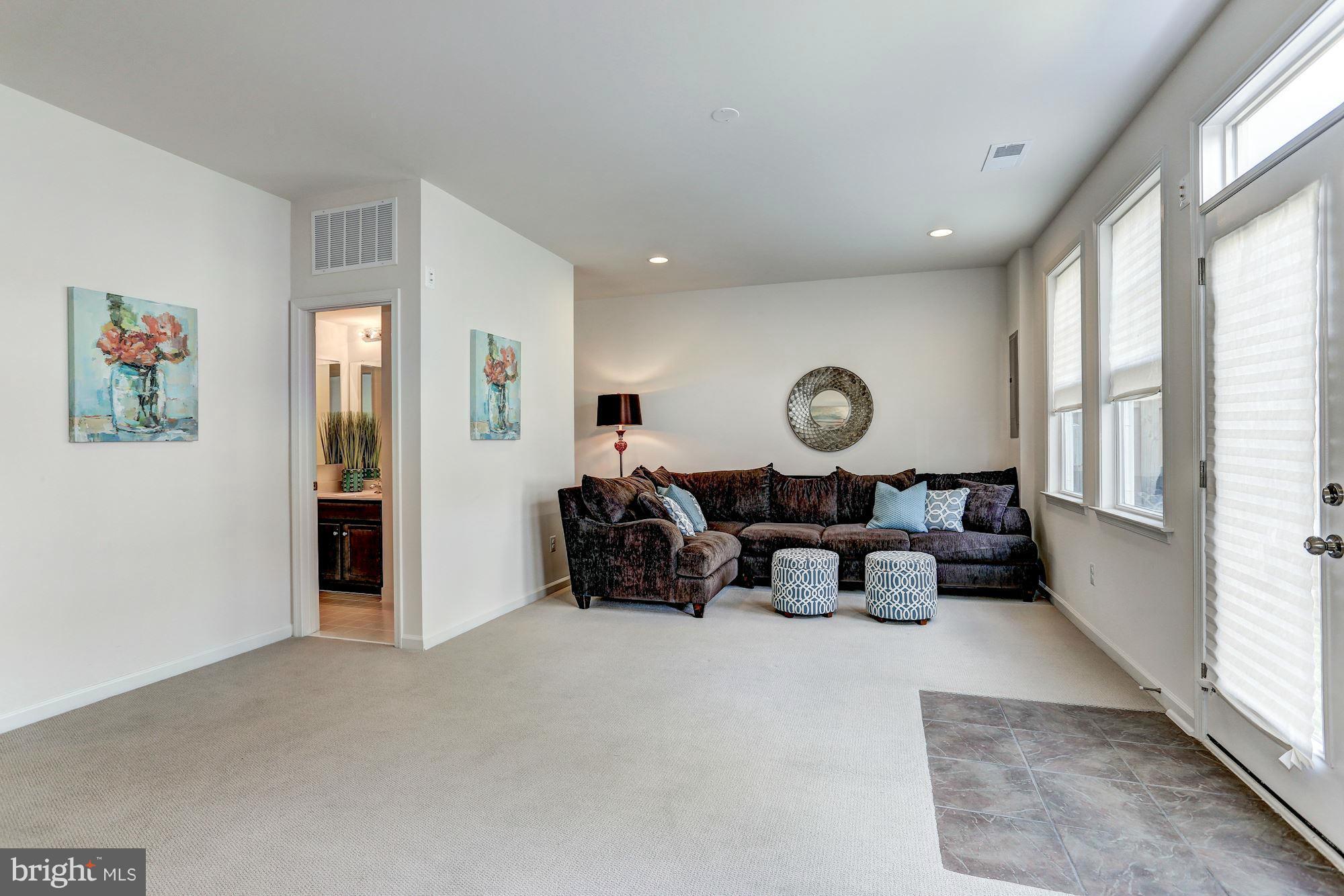 STONE RIDGE LAND BAY 3 - Residential