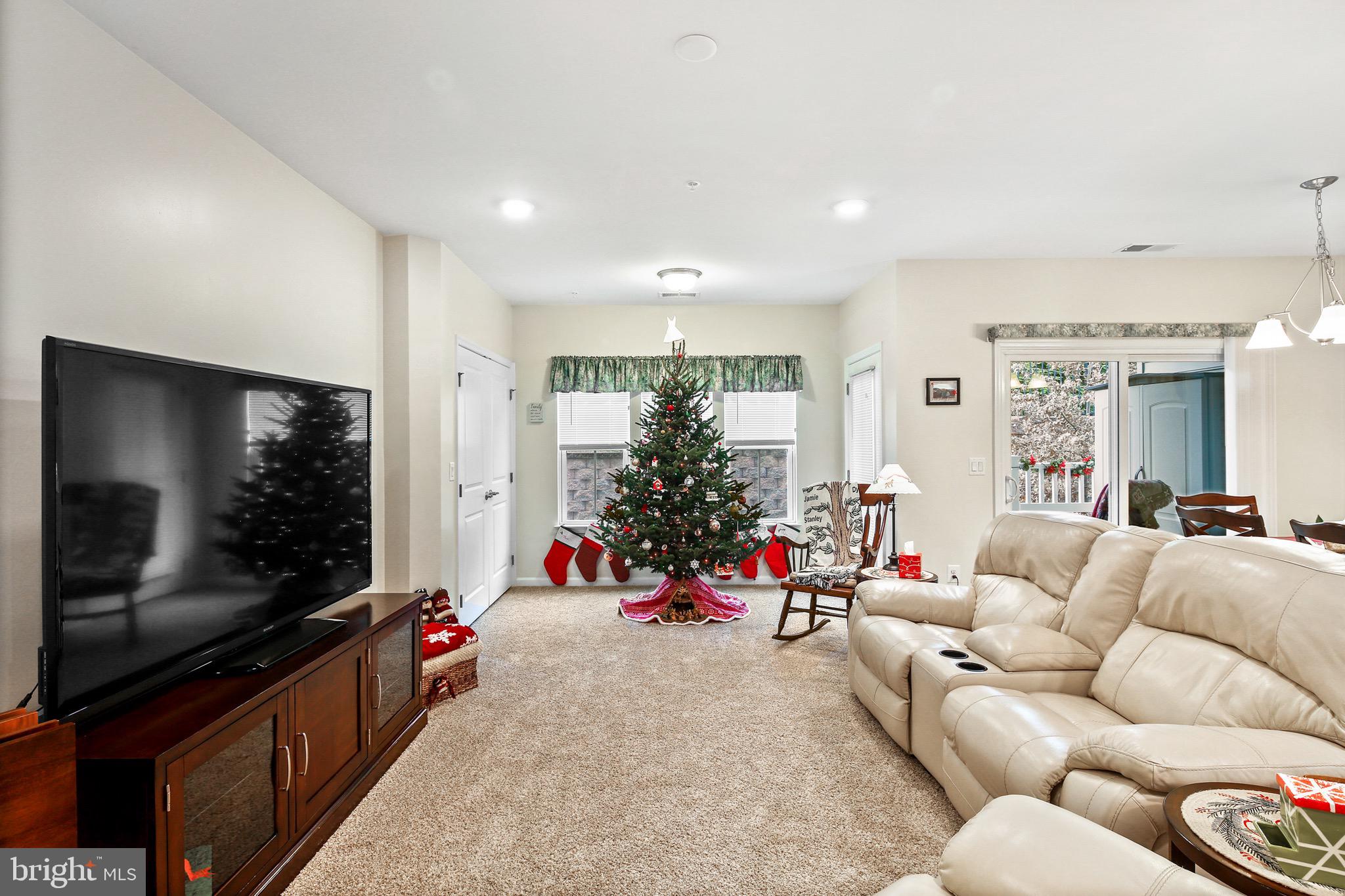 WAVERLY WOODS WEST - Residential