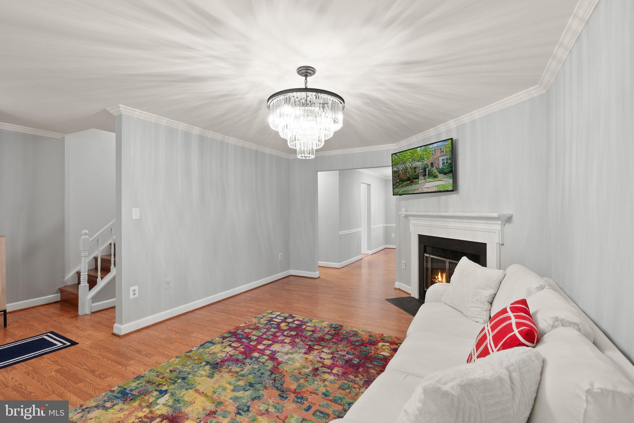 RUNNYMEADE - Residential