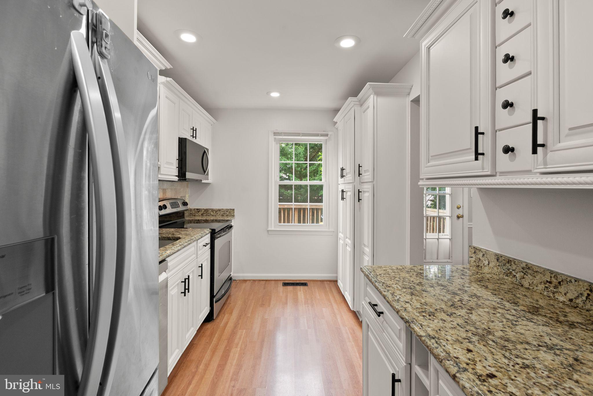 RUNNYMEADE - Residential