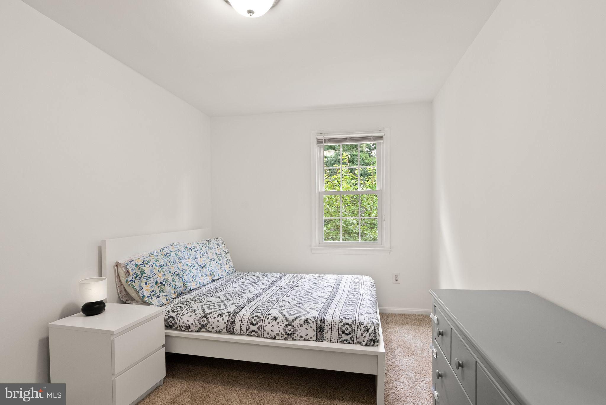 RUNNYMEADE - Residential