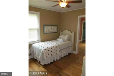 MANHATTAN BEACH - Residential