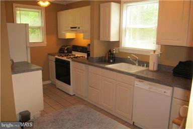 MANHATTAN BEACH - Residential