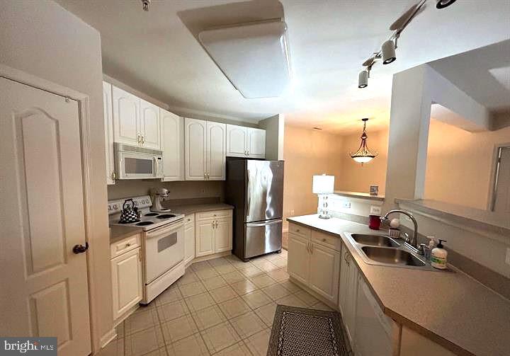 HIGH VIEW AT HUNT VALLEY - Residential