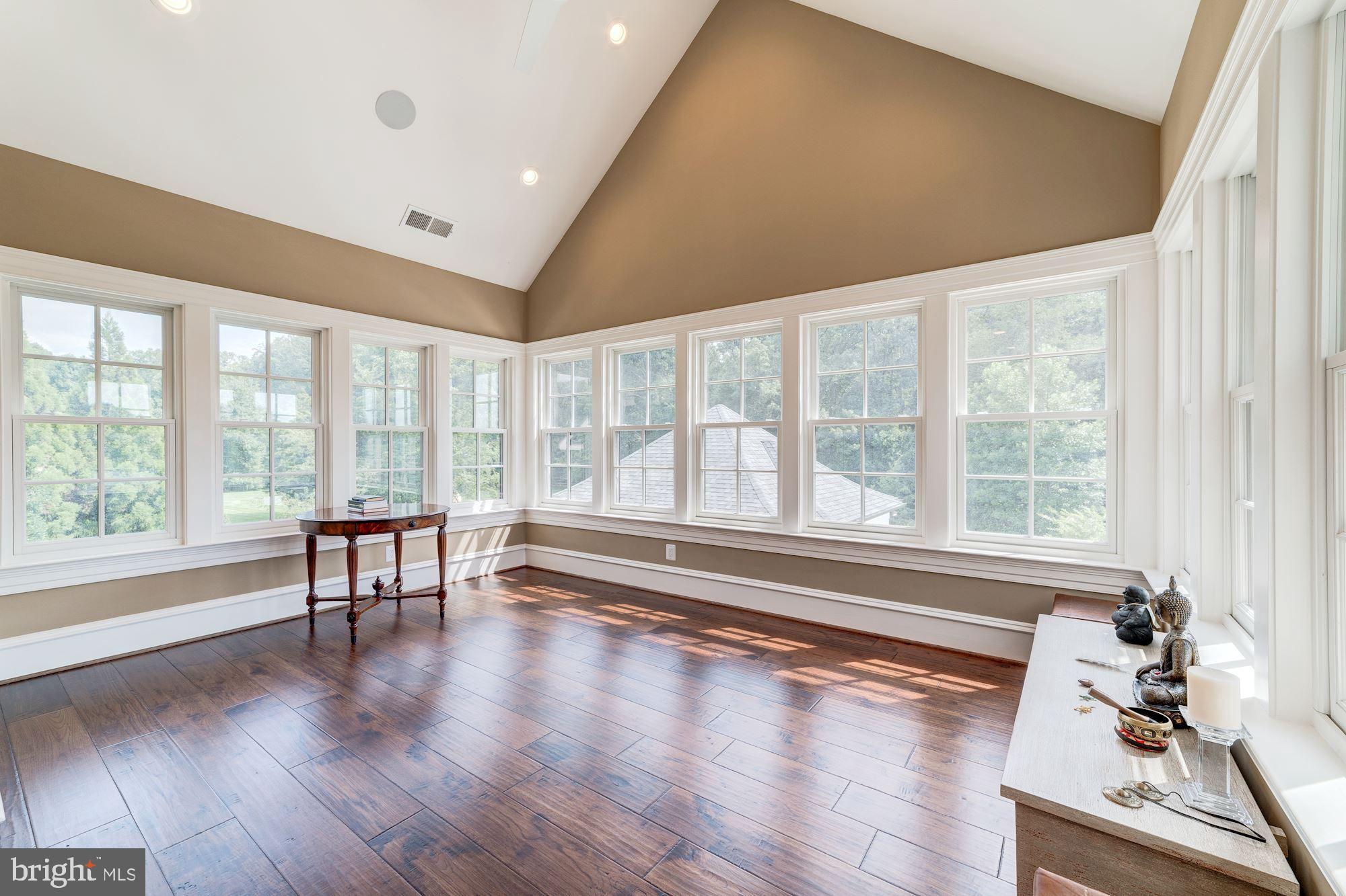 SPRINGVALE ESTATES - Residential