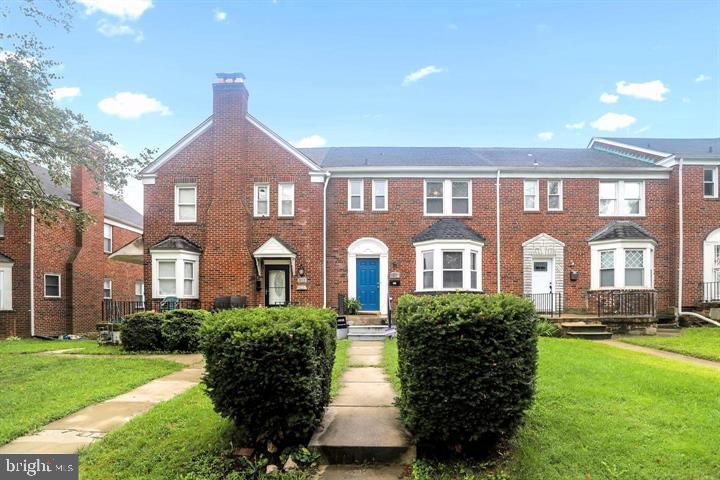 STONEWOOD-PENTWOOD-WINSTON - Residential