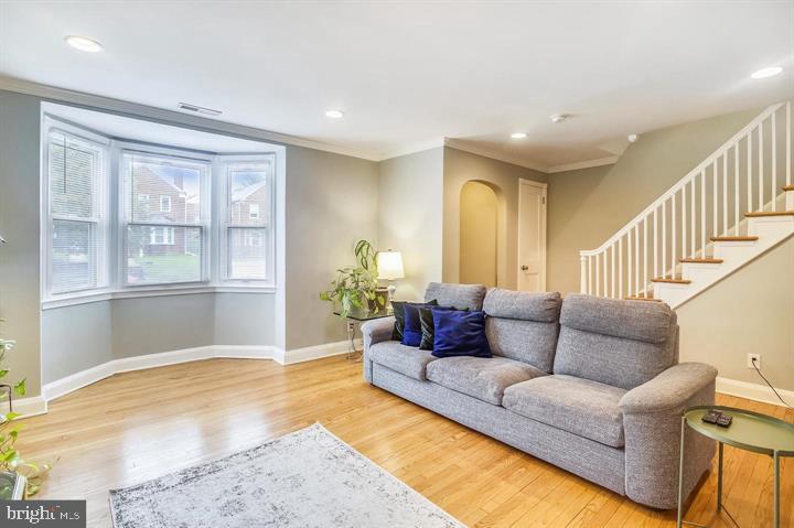 STONEWOOD-PENTWOOD-WINSTON - Residential