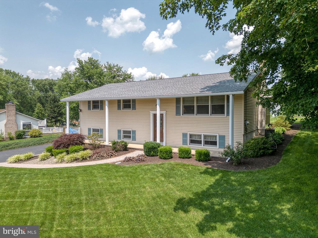 Photo of 4567 Bossler Road, Elizabethtown, PA 17022 (MLS # PALA2037580)