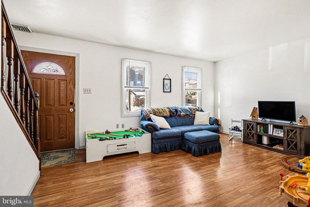 Photo of 706 Fairview Avenue, LANCASTER, PA 17603 (MLS # PALA2082832)