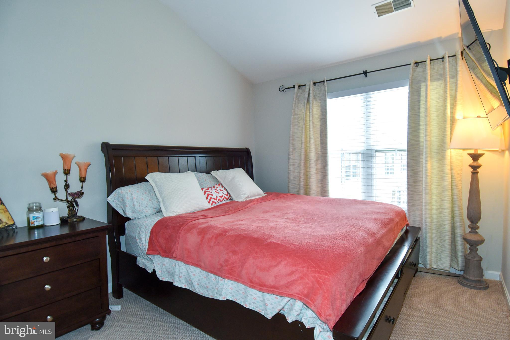 MADISON LANE - Residential Lease