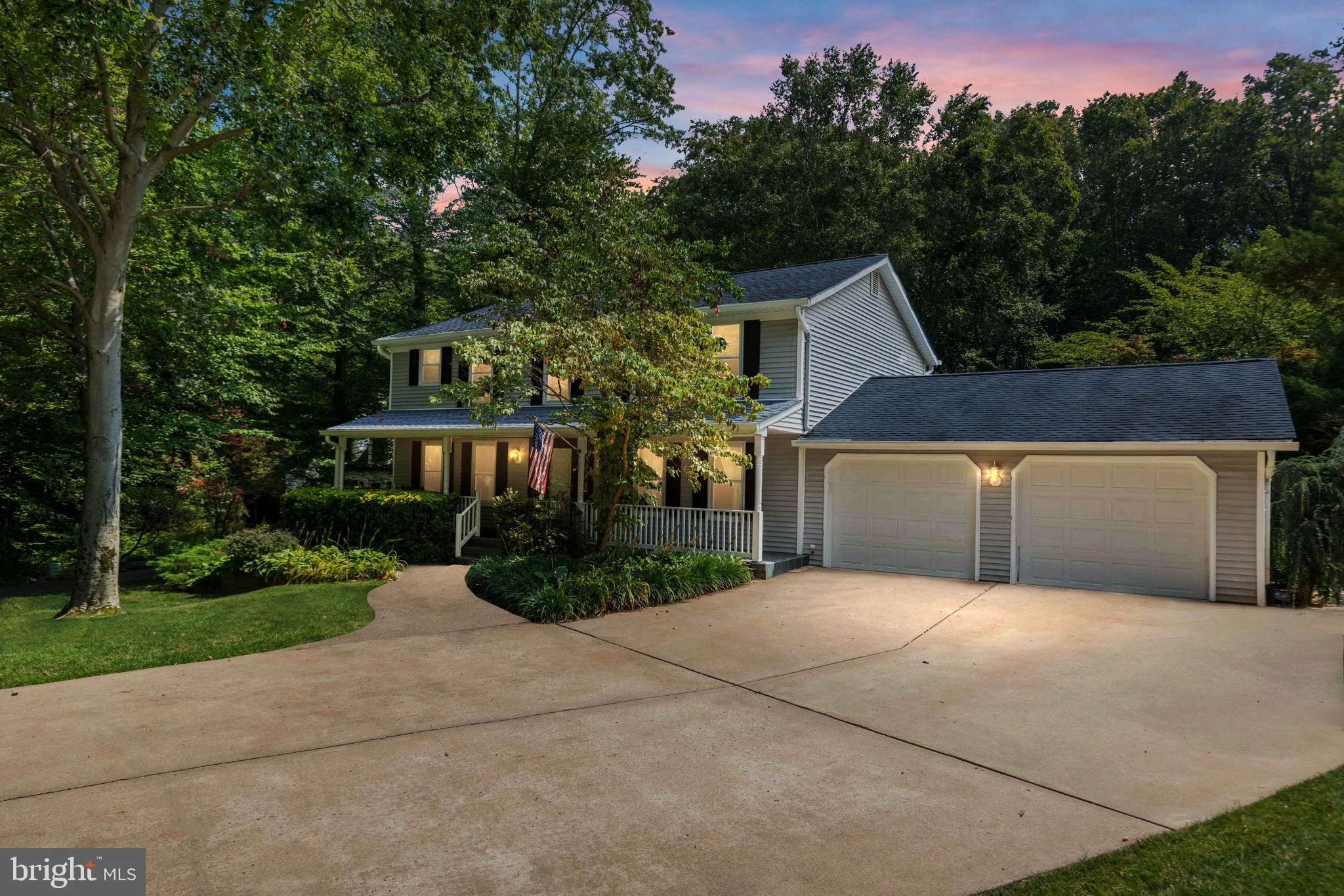7825 Newington Woods Drive, Springfield, VA 22153