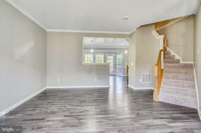 1249 CORBETT PLACE